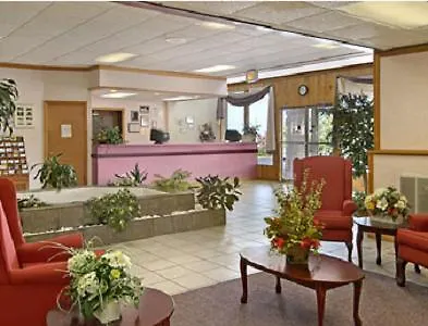 Budget Host Hotel Quincy